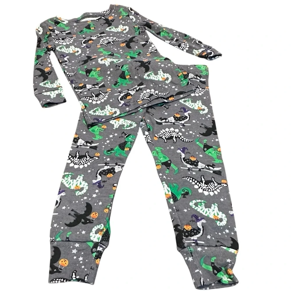 Tommy Bahama 2-Piece Gray and Green Halloween Pajamas with Dinosaurs‎ 12 Months
